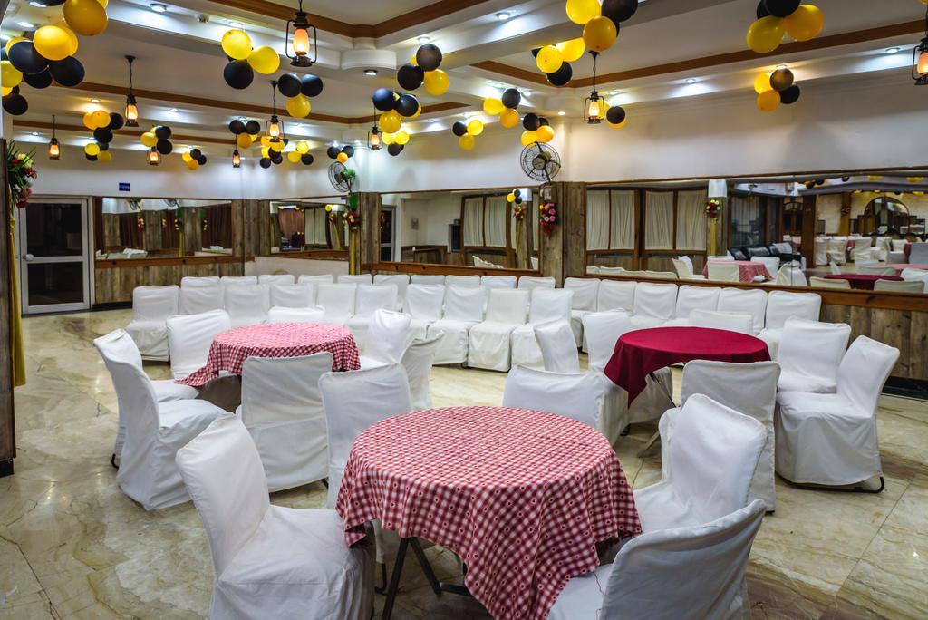 Hotel Solitaire Agra (Uttar Pradesh) Bagian luar foto